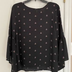 Women’s long sleeve blouse with wide sleeve, size MP